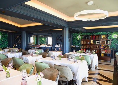 Grand Hôtel Les Flamants Roses 4* - 5