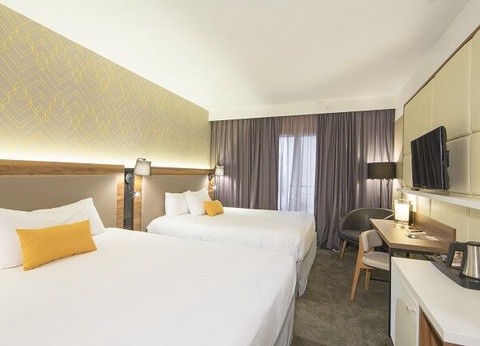 Hôtel l'Elysée Val d'Europe : Hôtel + Entrées aux parcs - 8