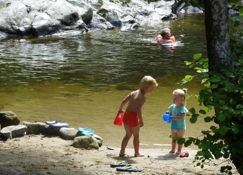 Camping l'Ardéchois, 5* - 7