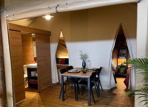 Camping Domaine des Grands Pins 4* - 7