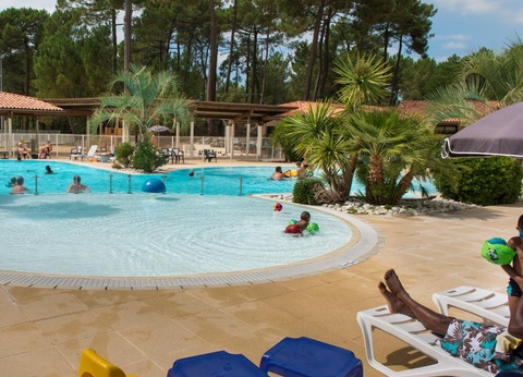 Camping Vacances André Trigano - Domaine de Montcalm, 4* - 24