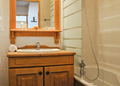 Résidence Lagrange Les Hauts de Comborcière 4* - 23