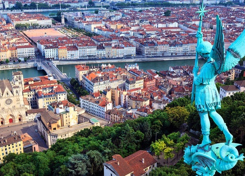 Séjour élégant à Lyon - 4* - 5