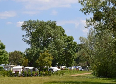 Camping Le Lac des Varennes, 3* - 38