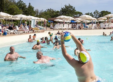 hu Montescudaio village, 3* - 5