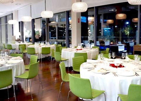 Reposez-vous à Valence dans un hôtel 4* moderne avec piscine et profitez du petit déjeuner inclus - 4* - 12