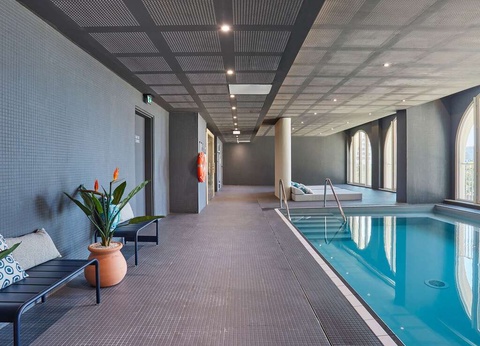 Séjour avec sauna et piscine intérieure au coeur du quartier d'affaires de Marseille - 4* - 7
