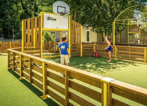 Camping Les Pirons, 5* - 50