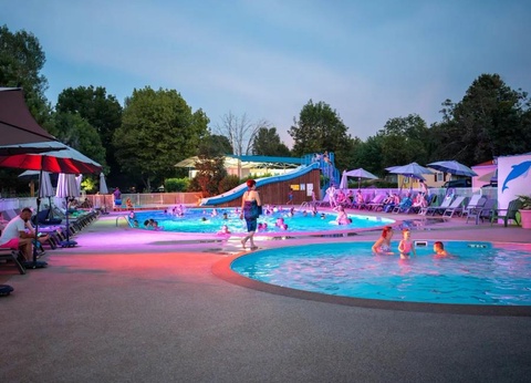 Camping Les Bords de Loue, 3* - 5