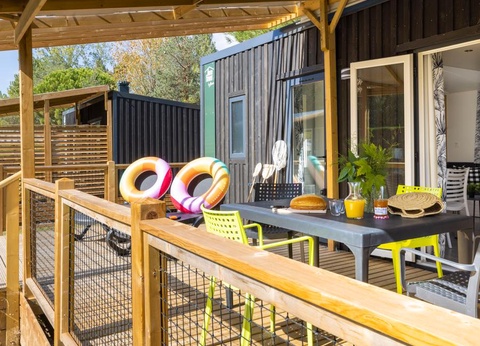 Flower Camping La Davière Plage, 4* - 42