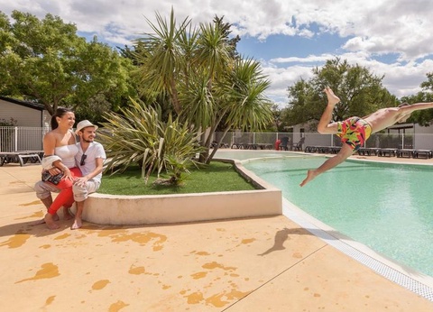 Camping Les Amandiers 4* - 5