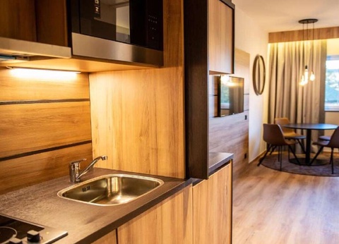 Un voyage au centre de la terre à la découverte de nombreux trésors géologiques... - 4* - 24