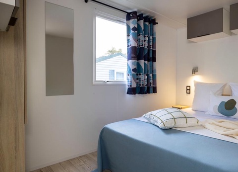 Flower Camping La Davière Plage, 4* - 39