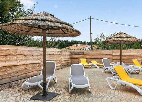 Camping Paradis des Pins - Royan, 4* - 11