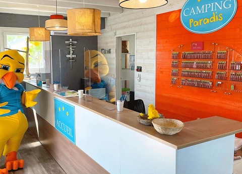 Camping Paradis des Pins - Royan, 4* - 14