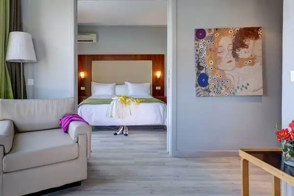 Hôtel Polis Grand 4* - 10