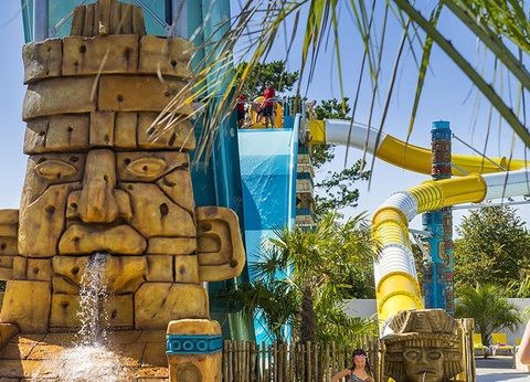 Loisirs 85 sur Camping Acapulco 5* - 2