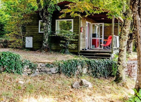 Flower Camping Les Terrasses de Dordogne, 3* - 33