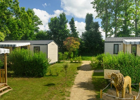 Flower Camping le Kergariou, 3* - 102