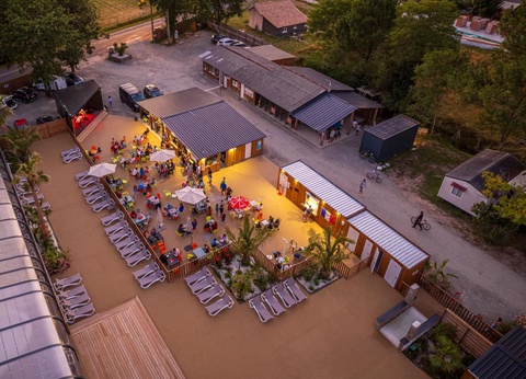 Camping L'Orée Du Bois, 4* - 38