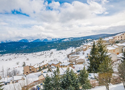Location Pyrenees Orientales Les Angles Vvf Residence Les Terrasses Du Soleil Pyrenees