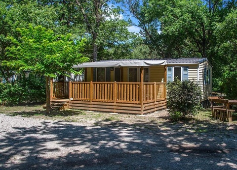 Flower Camping la Pinède, 4* - 38