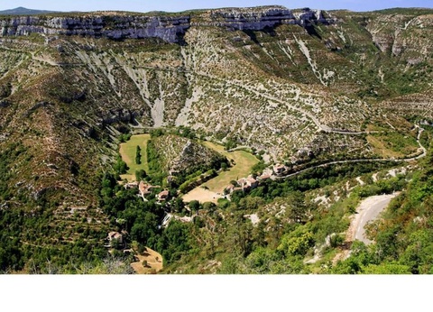 Camping Résidentiel La Pinède, 4* - 43