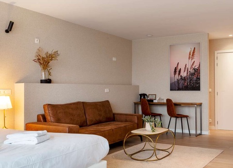 Séjour en bord de mer + séjour 2 enfants gratuit (jusqu'à 13 ans). - 4* - 22