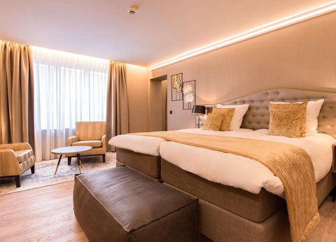 Séjournez à 100 mètres de la Grand Place de Bruges - 4* - 9