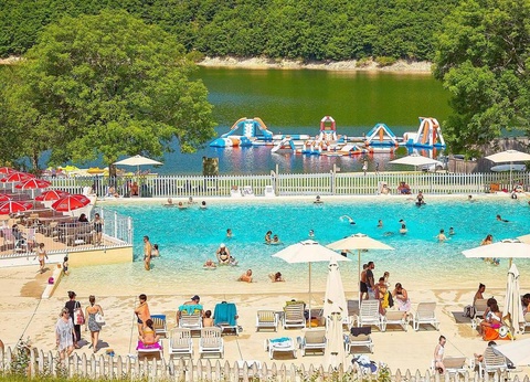 Camping Domaine des Tours, 4* - 14