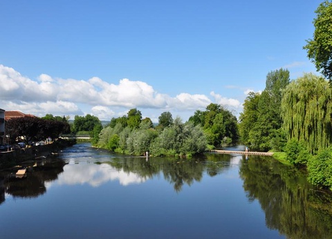 Camping La Bourgnatelle, 3* - 28