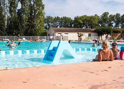 Camping Les Rives du Luberon, 4* - 4