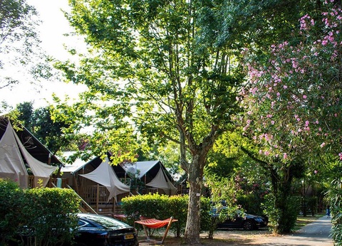 Camping Les Pêcheurs, 4* - 33