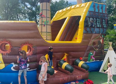 Flower Camping Côté Lac, 3* - 8