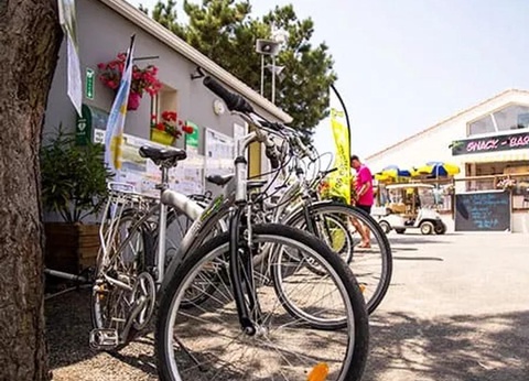 Camping La Parée du Jonc, 3* - 26