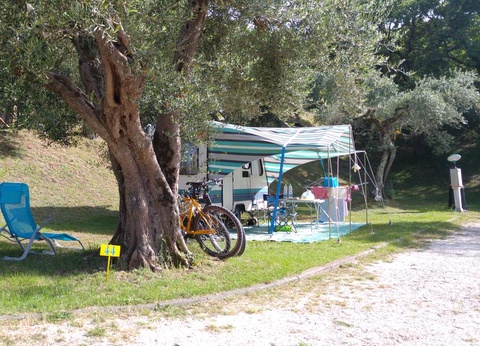 Campeggio Villaggio Cerquestra, 3* - 28