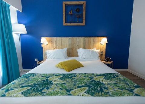 Hôtel Le Grand Bleu *** - 11