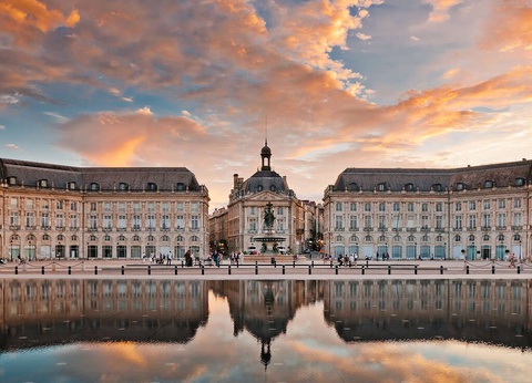 Escapade en amoureux à Bordeaux avec pass de la ville - 3* - 4