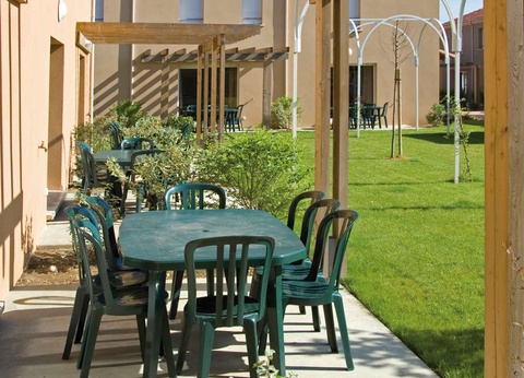 Résidence Lagrange Le Clos des Vignes 3* - 13