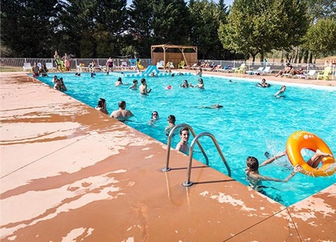 Camping Les Rives du Luberon, 4* - 6