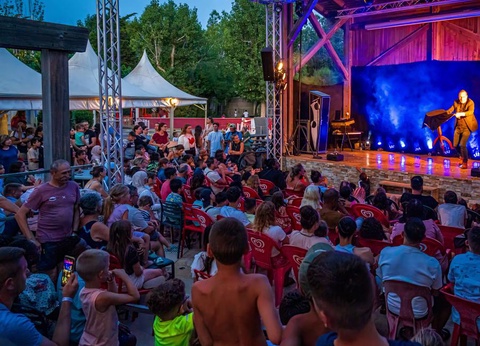 Camping Le Clos Virgile, 4* - 80