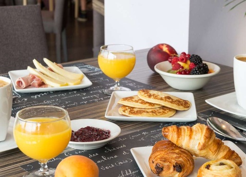 Séjour avec petit-déjeuner, et visite de cave de Champagne - 4* - 14