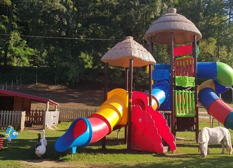 Camping La Forêt, 4* - 16