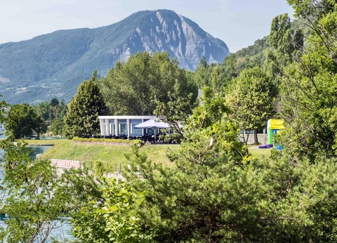 Camping L'Ecrin du Lac, 3* - 34