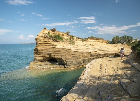 AUTOTOUR CORFOU IOANNINA DELPHES & LES METEORES - 8