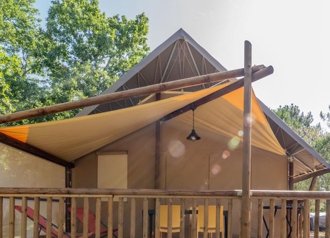 Camping Les Couleurs de la Coubre, 4* - 13