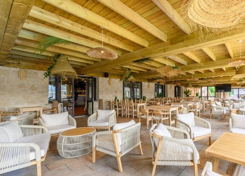 Camping La Croix du Vieux Pont, 5* - 32