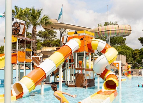 Camping SUNELIA Les Sablons, 5* - 4