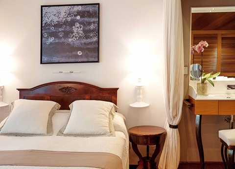 Blue Margouillat 5* Relais & Châteaux - 6