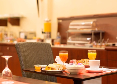 Escapade avec accès au parcours gymnastique dans l'eau des thermes marins de Saint-Malo - 3* - 7